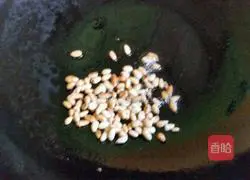 Pine nuts Illustration of how to make corn 8