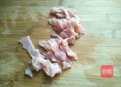 Illustration of how to make oyster mushroom meat soup 3