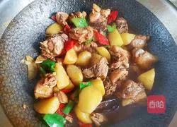 Illustration of how to cook potatoes and chicken legs stewed 14