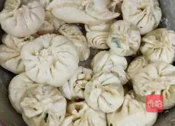 Baozi (leeks and eggs) Illustration of how to do it 8