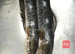 How to make black fish soup Illustration 2