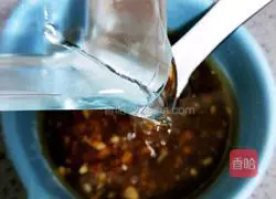 Illustration of how to make emerald cucumber 10