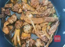 Illustration of braised duck with Zhuhou sauce 7