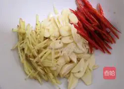 Illustration of how to make raw pickled shrimp 3