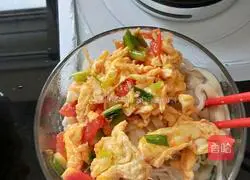 Illustration of how to make tomato and egg noodles 4