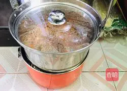 Illustration of how to make braised pork and tofu in a casserole 10