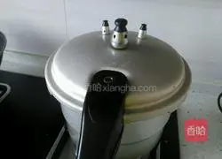 White radish pork ribs soup recipe 6