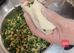 Illustration of how to make pan-fried leek box 10