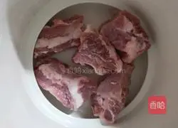 Illustration of how to make Tiger Lactobacillus, Dendrobium and Sea Coconut Pork Ribs Soup 2