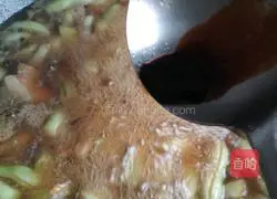 Illustration of how to make pork belly stewed with kidney beans 13