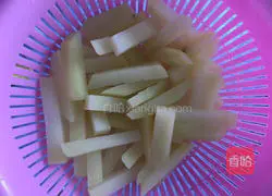 Baked French Fries Illustration 4