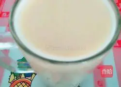 Illustration of making red date soy milk 8