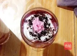 Elegance Illustration of how to make red wine yogurt cup 7
