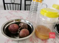 Passion Fruit Honey Water Recipe Illustration 1