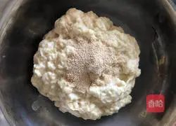 Illustration of how to make homemade cold skin 10