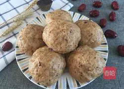 Illustration of how to make brown sugar and jujube steamed buns 12