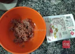 Illustration of how to make beef and tofu soup 1