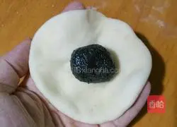 Illustration of how to make sesame buns 15