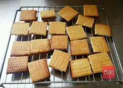 Illustration of how to make original soda crackers 11