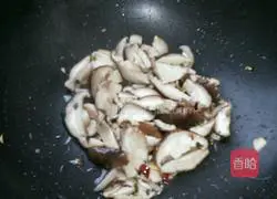 Three fresh soup recipes 6