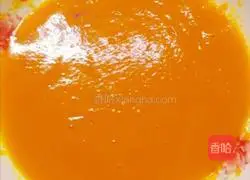 Illustration of how to make pumpkin flower rolls 2