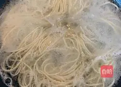 Illustration of how to make summer shrimp cold noodles 3