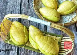 Illustration of how to make small fragrant corn buns 15