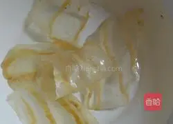 Illustration of how to make fish maw, pork tripe and chicken 2