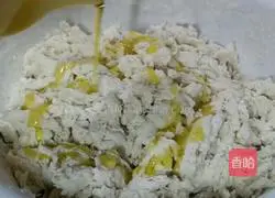 Illustration of how to make a box of leeks that are not hard after cooling 10