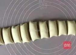 Illustration of how to make soft steamed buns 7