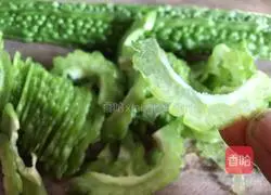 Bitter melon and egg pancake recipe 2