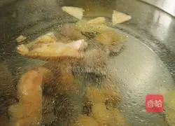 Coconut juice tomato chicken soup recipe 11