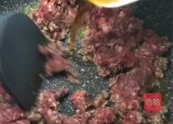 Chengdu - Illustration of how to make dandan noodles 6