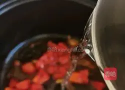 Illustration of how to make tomato and egg noodles 10