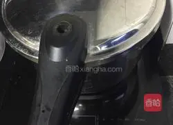 Illustration of how to make sago sweet green tea 3