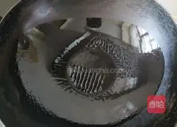 Illustration of how to make seafood noodles 1