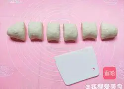 Illustration of how to make hedgehog bean paste buns 7