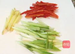 Illustration of how to stir-fry fat intestines 5