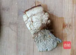 Illustration of how to make steamed meat with preserved meat sauce 1