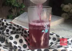 Illustration of how to make perilla rock sugar water 10