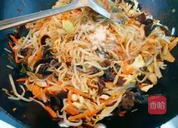 Illustration of stir-fried vegetables 13