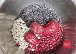 Black rice, barley, red bean and soy milk | Illustration of how to remove dampness and replenish blood 1