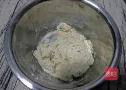 Illustration of making homemade cat ears snacks 3