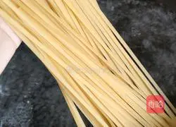 Illustration of how to make pasta 1