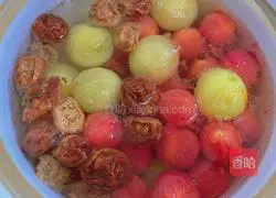 Illustration of how to make plum tomatoes 8