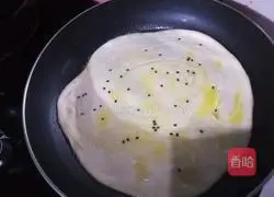 Illustration of how to make crispy pancakes 14