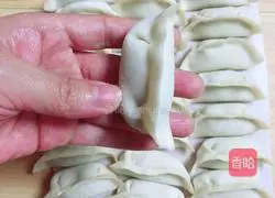 Illustration of how to make scallops and corn dumplings 12