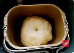 Rose bread recipe illustration 3