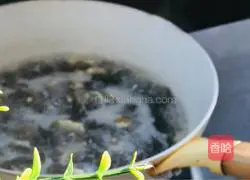 Illustration of how to make seaweed, tofu and Bagua soup 14