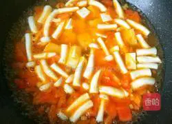 Illustration of how to make light tomato sauce, mushroom and tofu soup in summer 13